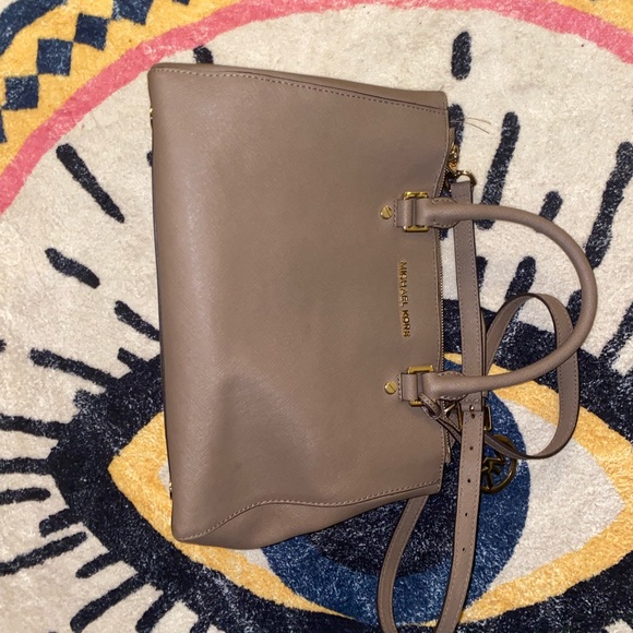 Michael Kors Satchel/Crossbody Bag - Picture 4 of 6